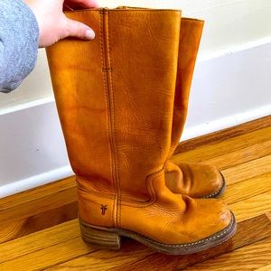 Campus Frye Boot. Great condition. Calf length. Leather.